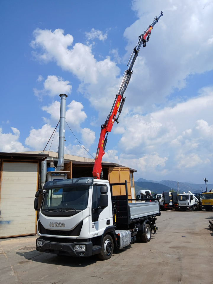 Cho thuê IVECO EUROCARGO 80-210 IVECO EUROCARGO 80-210: hình 25 Cho thuê IVECO EUROCARGO 80-210 IVECO EUROCARGO 80-210: hình 25