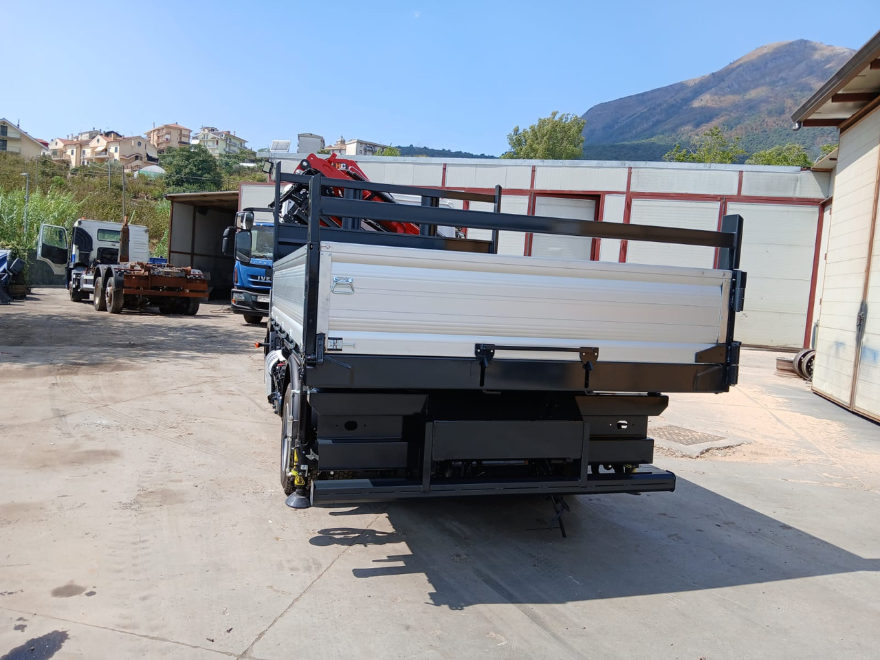 Cho thuê IVECO EUROCARGO 80-210 IVECO EUROCARGO 80-210: hình 9 Cho thuê IVECO EUROCARGO 80-210 IVECO EUROCARGO 80-210: hình 9