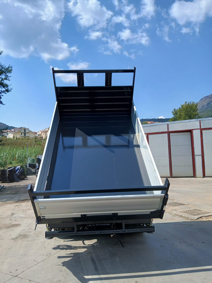 Cho thuê IVECO EUROCARGO 80-210 IVECO EUROCARGO 80-210: hình 37 Cho thuê IVECO EUROCARGO 80-210 IVECO EUROCARGO 80-210: hình 37