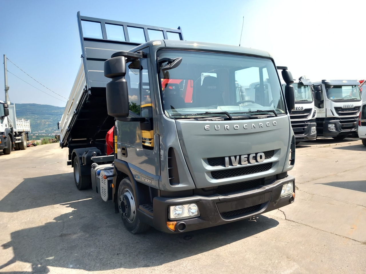Xe cẩu tự hành IVECO EUROCARGO 80E22: hình 19