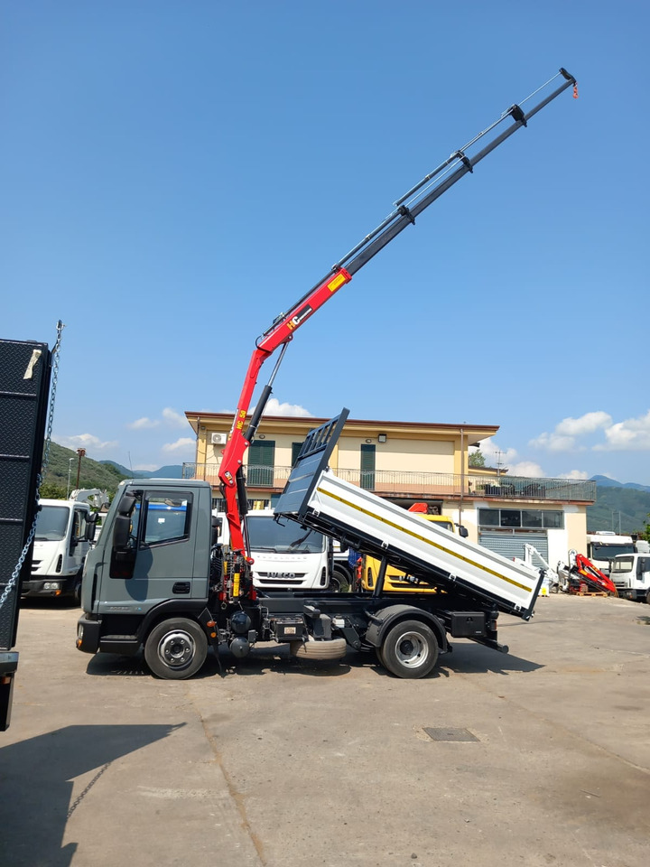 Xe cẩu tự hành IVECO EUROCARGO 80E22: hình 22