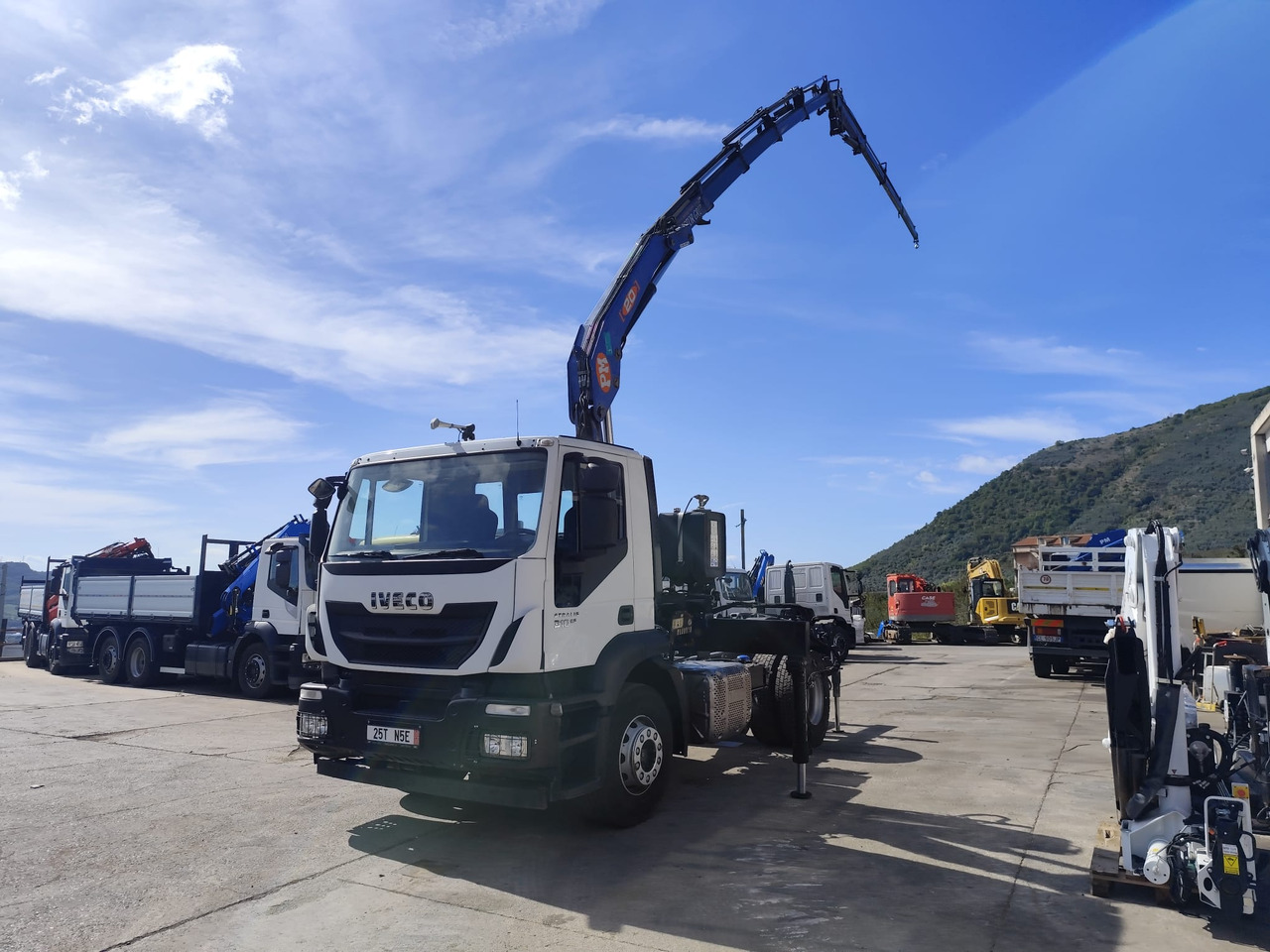 Xe cẩu tự hành IVECO STRALIS 190S31: hình 36