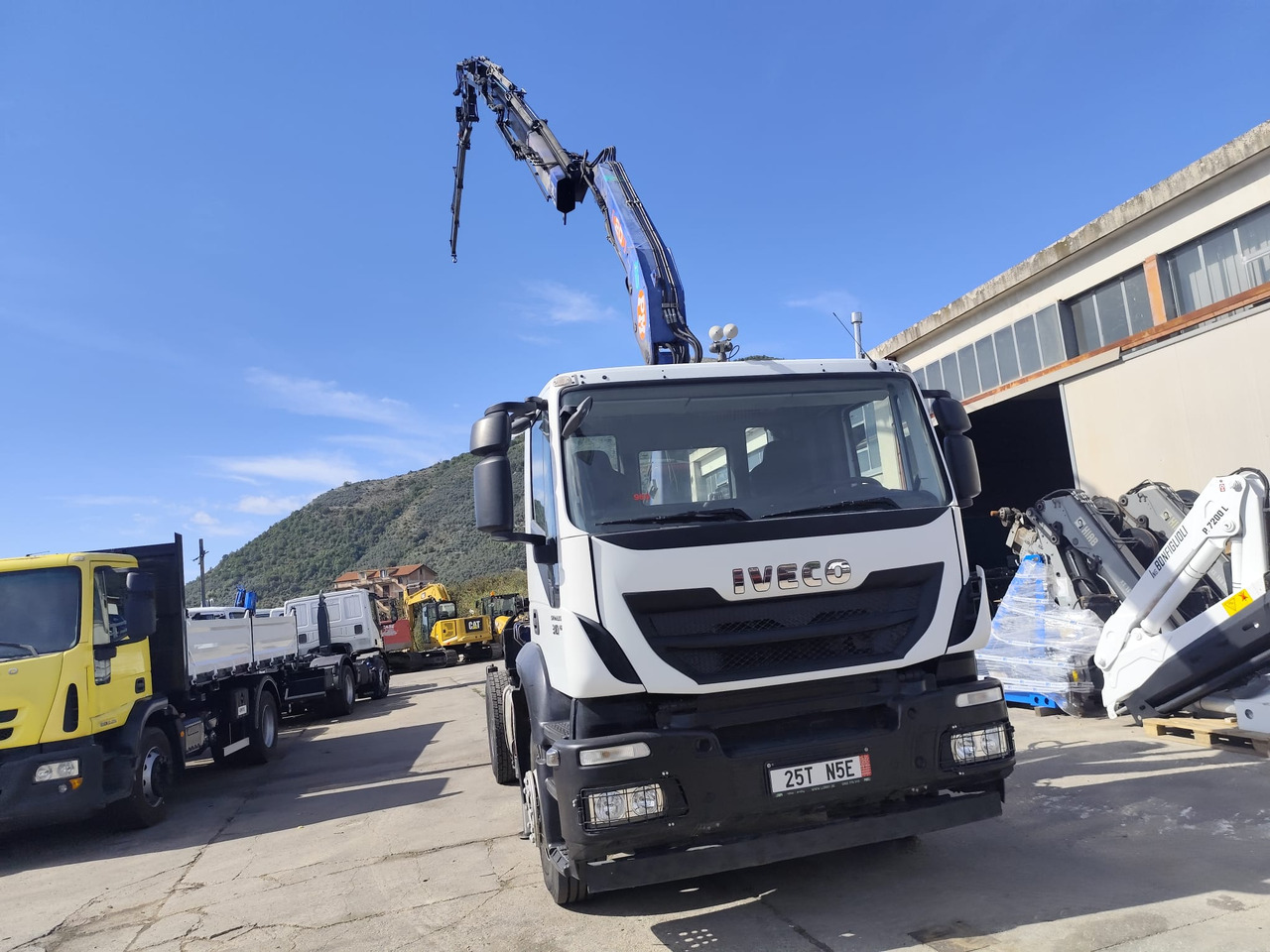 Xe cẩu tự hành IVECO STRALIS 190S31: hình 33