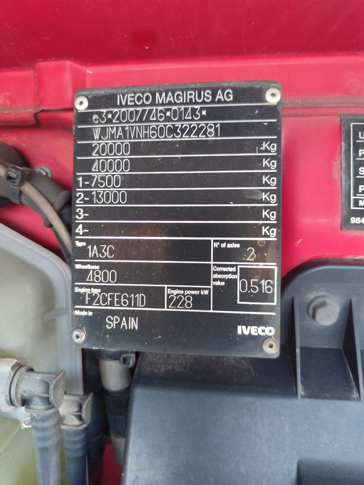 IVECO STRALIS 190S31 - Xe tải nâng móc: hình 2 IVECO STRALIS 190S31 - Xe tải nâng móc: hình 2