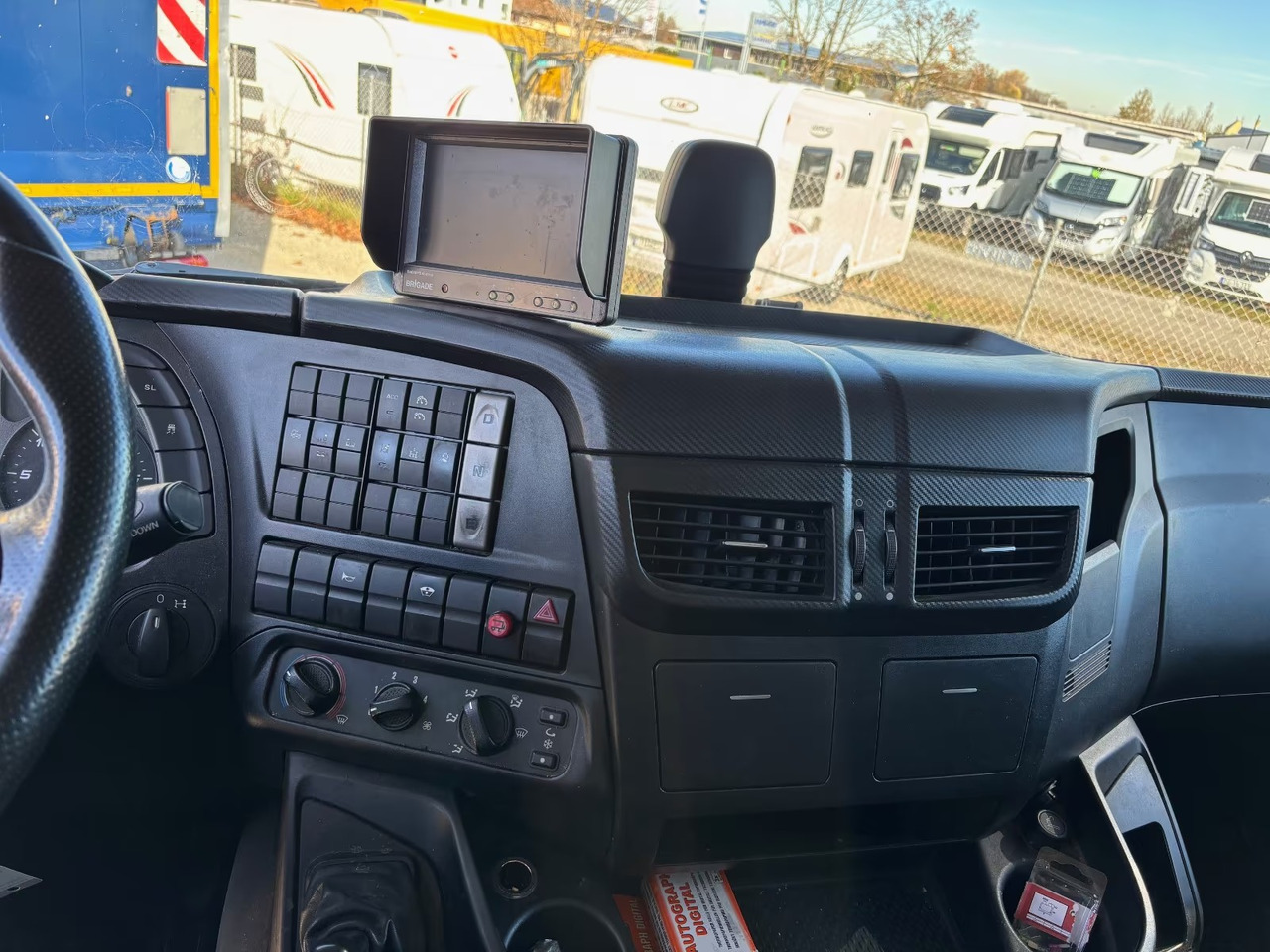 IVECO STRALIS 260S36 - Xe tải hộp: hình 5 IVECO STRALIS 260S36 - Xe tải hộp: hình 5