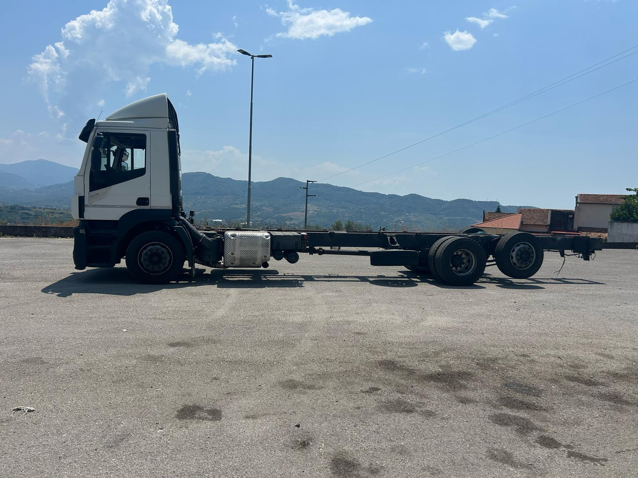 IVECO STRALIS AD 260S31 Y/P - Xe tải khung gầm: hình 3 IVECO STRALIS AD 260S31 Y/P - Xe tải khung gầm: hình 3