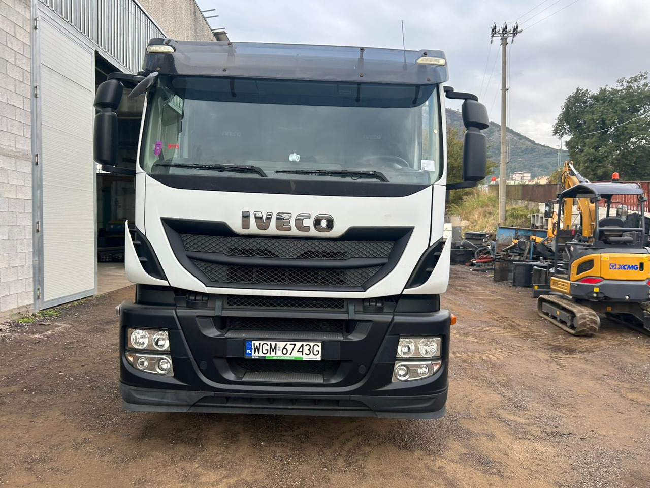 IVECO STRALIS AD 260S31 - Xe tải khung gầm: hình 4 IVECO STRALIS AD 260S31 - Xe tải khung gầm: hình 4