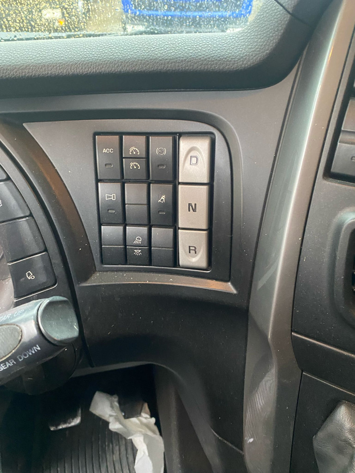 IVECO STRALIS AS 260S46 - Xe tải thùng lửng/ Phẳng: hình 3 IVECO STRALIS AS 260S46 - Xe tải thùng lửng/ Phẳng: hình 3