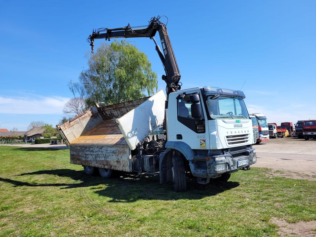 IVECO TRAKKER 260T36 - Xe cẩu tự hành: hình 4 IVECO TRAKKER 260T36 - Xe cẩu tự hành: hình 4