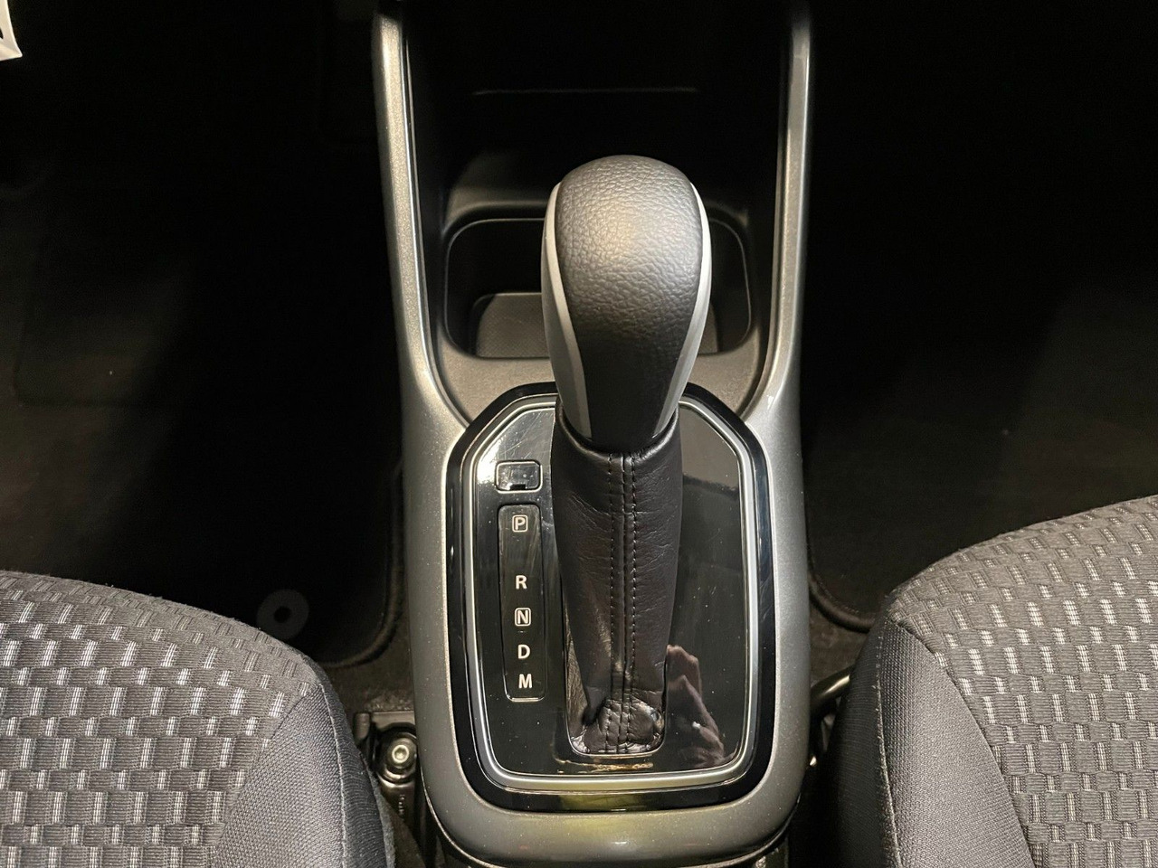 Xe hơi Suzuki Ignis 1.2 Comfort /Hybrid/Automatik/DAB/Navi: hình 17