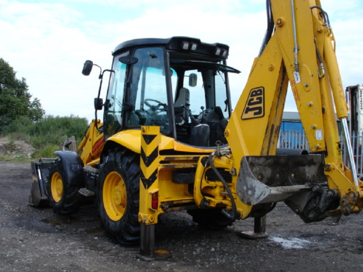 JCB 3CX CONTRACTOR - Máy xúc trước múc sau: hình 4 JCB 3CX CONTRACTOR - Máy xúc trước múc sau: hình 4