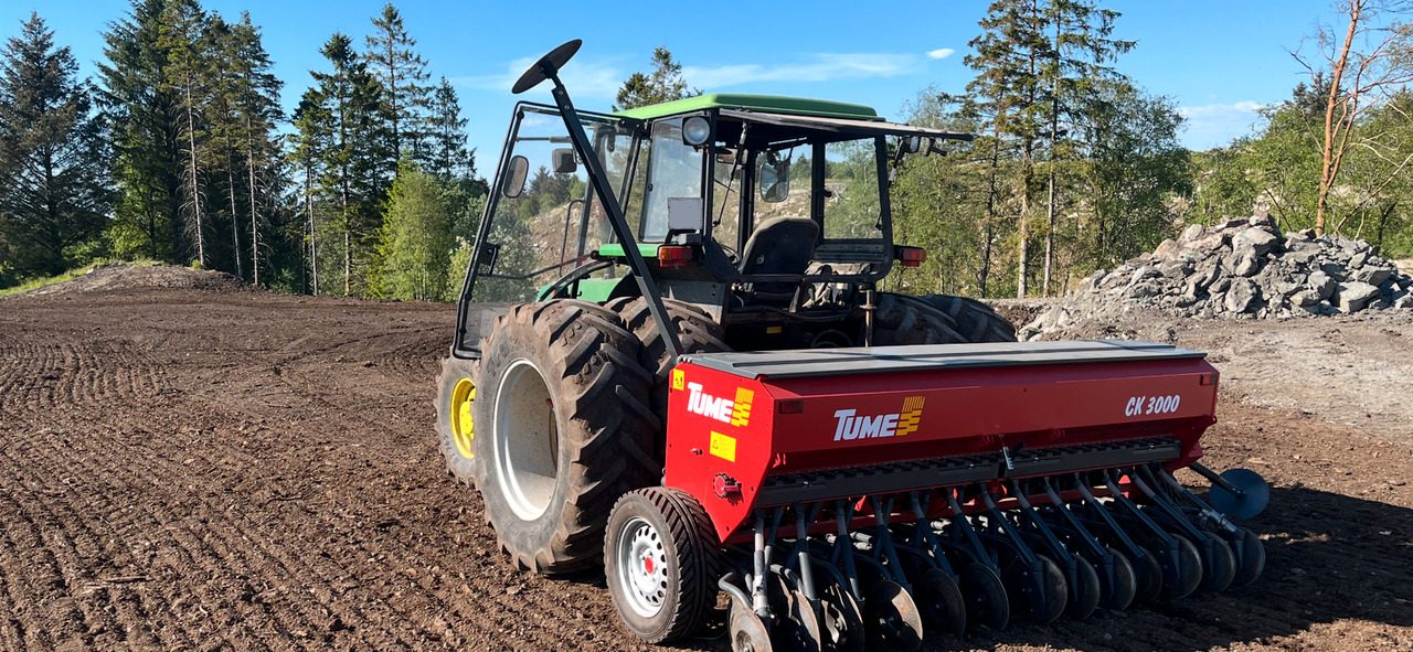 JOHN DEERE 1950 - Máy cày: hình 5 JOHN DEERE 1950 - Máy cày: hình 5