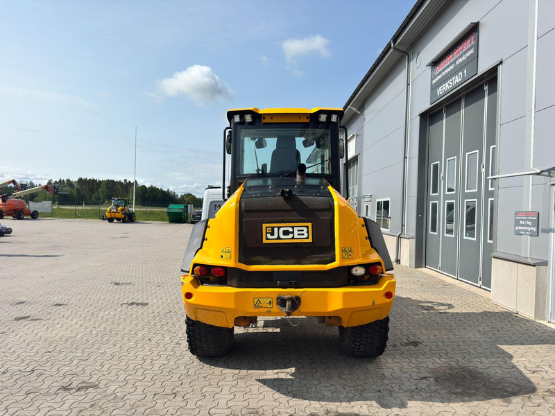 Máy xúc lật bánh lốp JCB 413 2.800h: hình 8 Máy xúc lật bánh lốp JCB 413 2.800h: hình 8