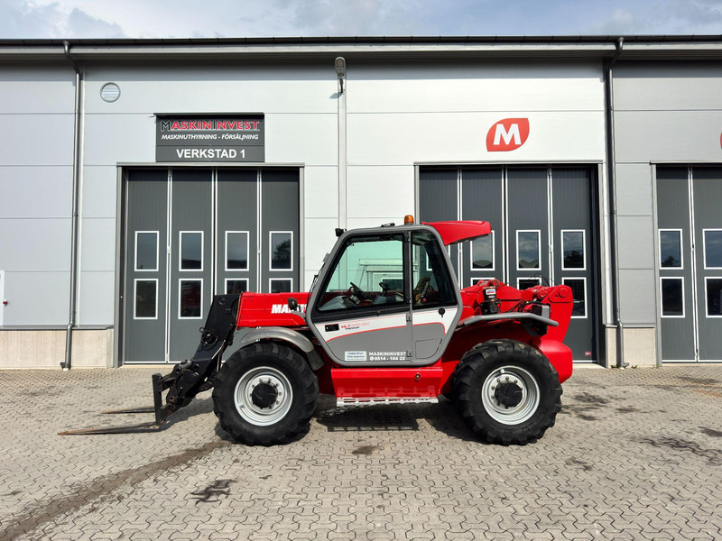 Manitou MLT 845 Manitou MLT 845 Premium - Xe nhấc hình viễn vọng kính: hình 1 Manitou MLT 845 Manitou MLT 845 Premium - Xe nhấc hình viễn vọng kính: hình 1