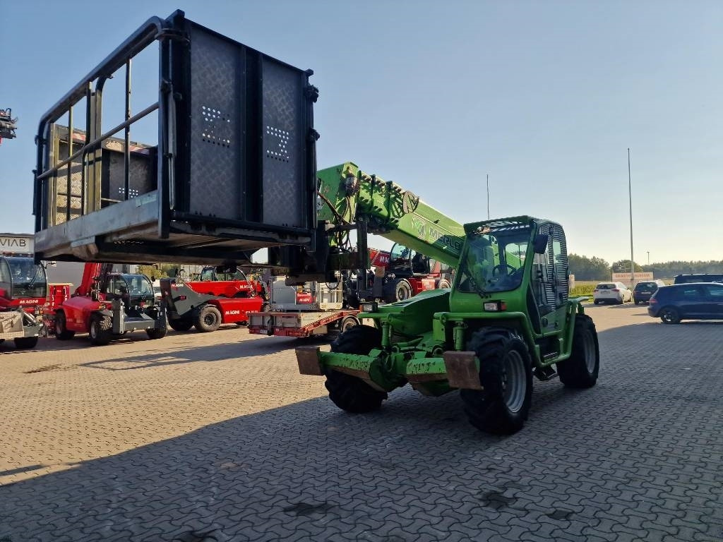 Merlo P 40.17PLUS Personkorg - Xe nhấc hình viễn vọng kính: hình 2 Merlo P 40.17PLUS Personkorg - Xe nhấc hình viễn vọng kính: hình 2