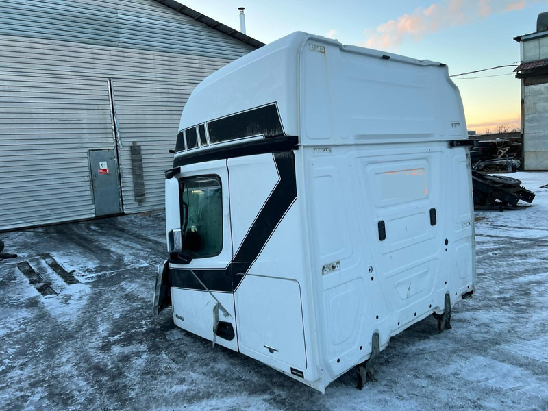 Mercedes-Benz Actros MP4 - Cabin và nội thất: hình 4 Mercedes-Benz Actros MP4 - Cabin và nội thất: hình 4