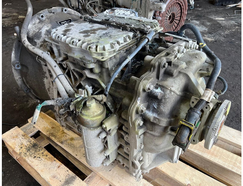 Volvo AT2612E - Hộp số: hình 3 Volvo AT2612E - Hộp số: hình 3