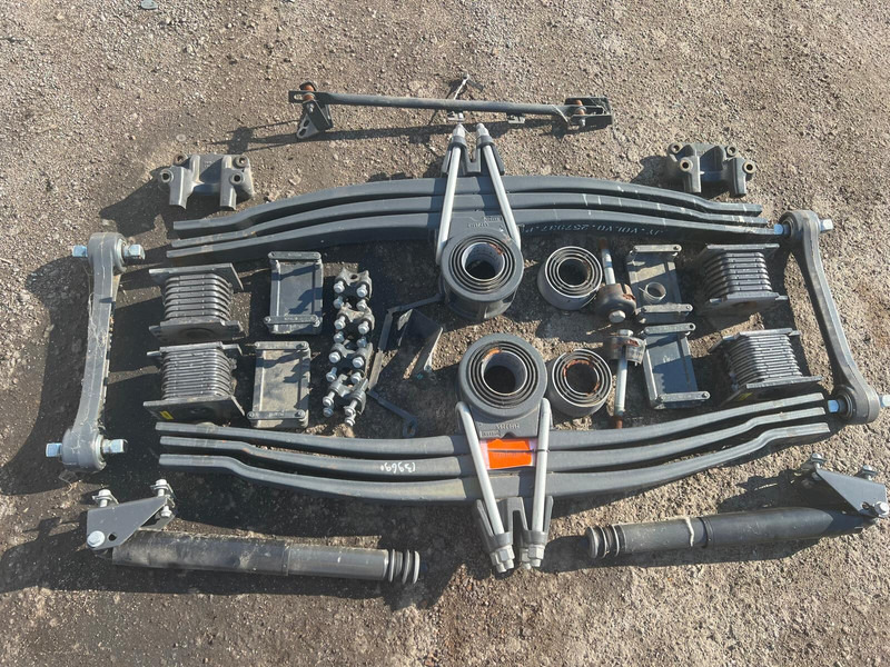 Volvo FH4 - Hệ thống treo thép: hình 1 Volvo FH4 - Hệ thống treo thép: hình 1