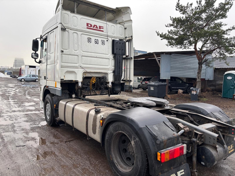 DAF XF 105 410 - Xe đầu kéo: hình 4 DAF XF 105 410 - Xe đầu kéo: hình 4