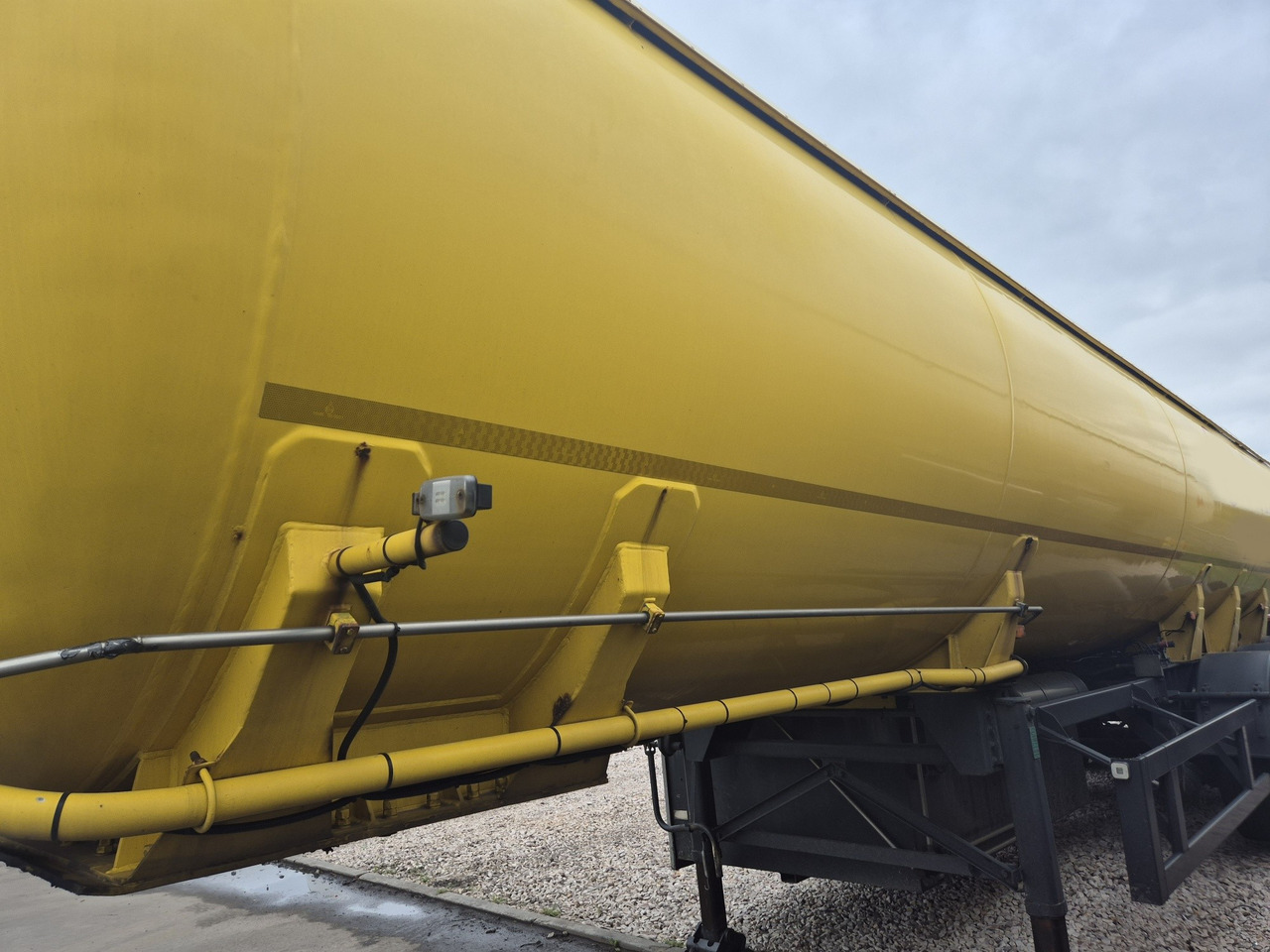 STOKOTA LPG/ PROPANE/ BUTANE - Sơ mi rơ moóc bồn: hình 2 STOKOTA LPG/ PROPANE/ BUTANE - Sơ mi rơ moóc bồn: hình 2