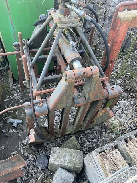 Xe ben, Xe cẩu tự hành mới MERCEDES-BENZ actros: hình 15