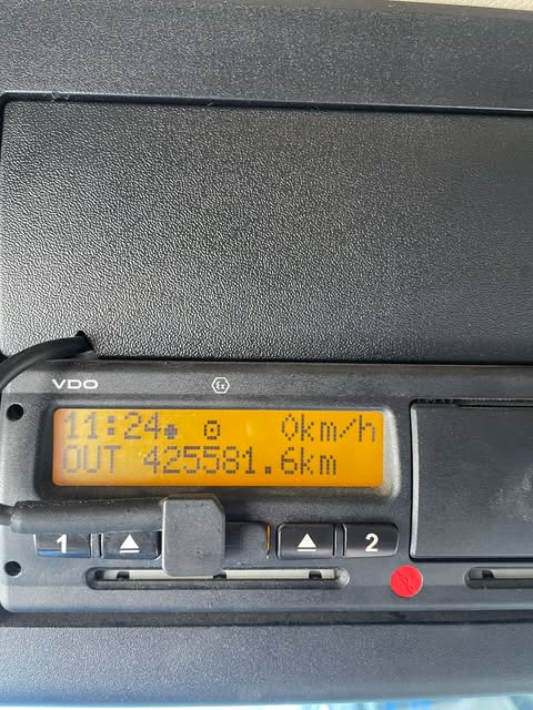 Xe đầu kéo mới mercedes-beenz actros: hình 9 Xe đầu kéo mới mercedes-beenz actros: hình 9