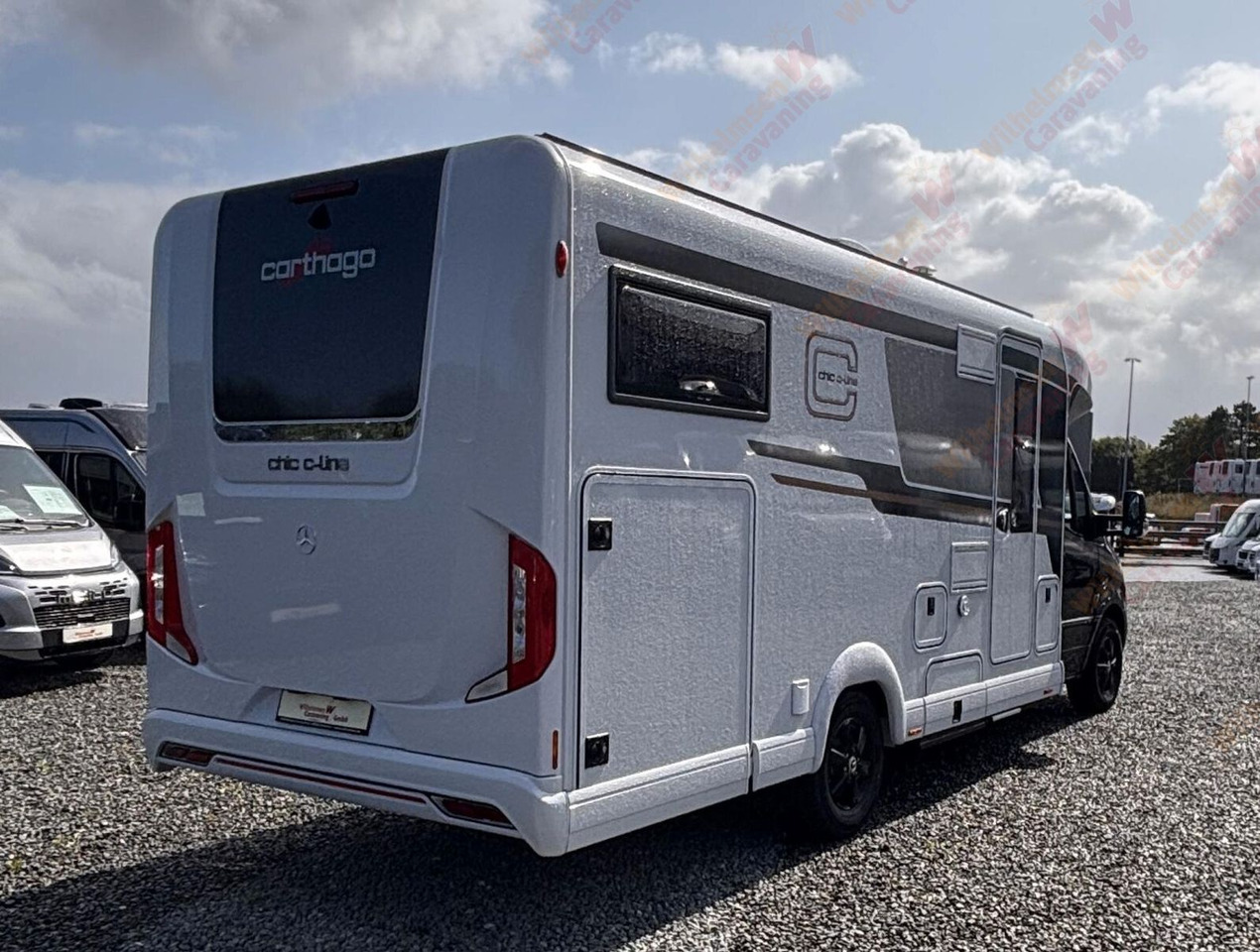 Carthago chic c-line T 4.9 LE MB*2025*Skyview*27.228 Rab - Xe cắm trại bán tích hợp: hình 4 Carthago chic c-line T 4.9 LE MB*2025*Skyview*27.228 Rab - Xe cắm trại bán tích hợp: hình 4