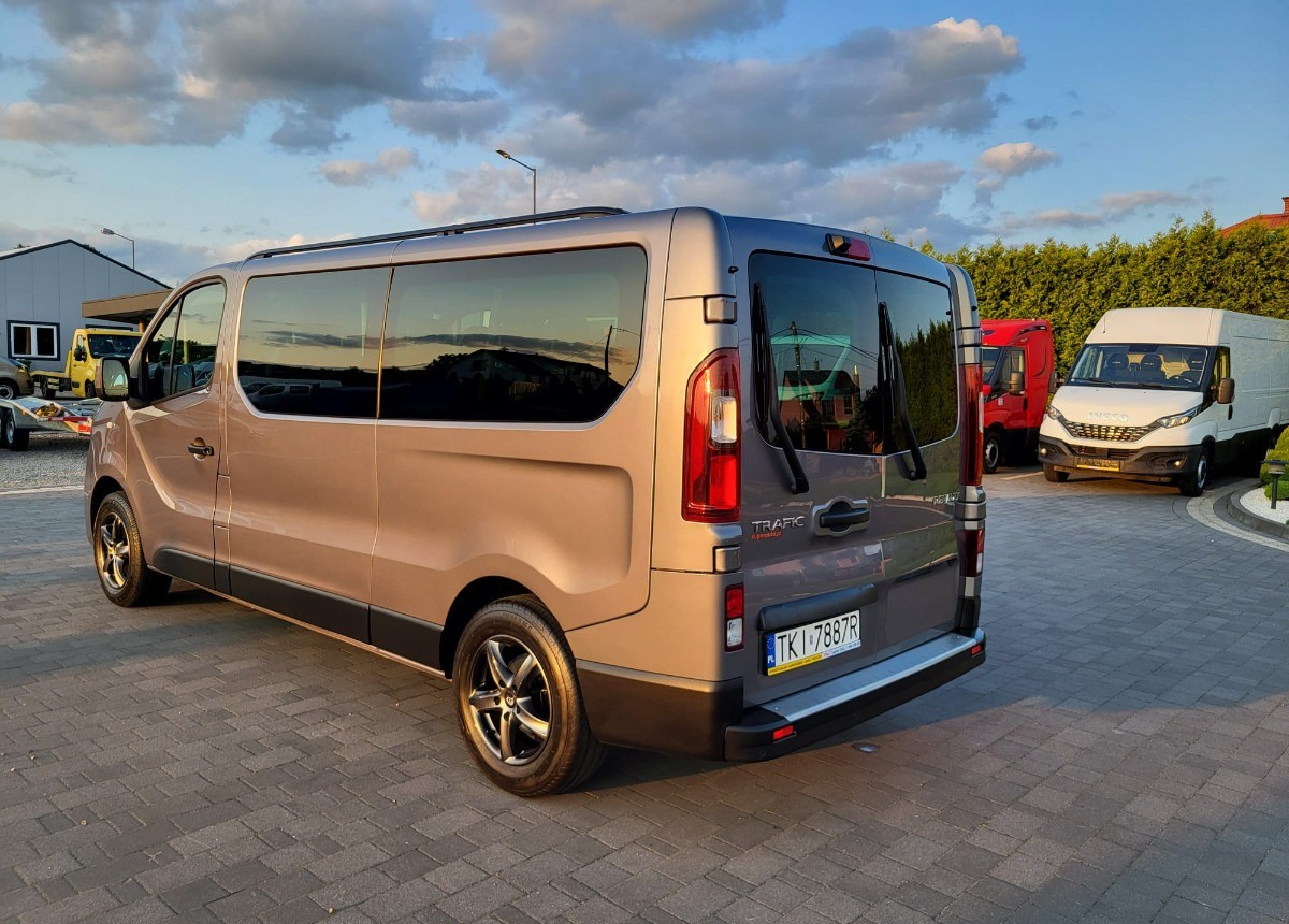 Xe tải van Renault Trafic Long 9-osobowy 2.0 150ps.: hình 14