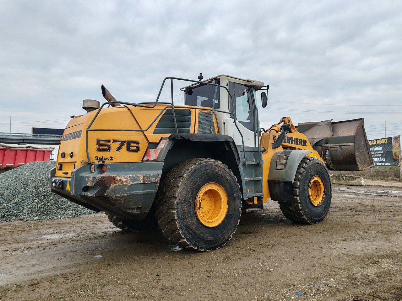 Liebherr L576 2plus2 - Máy xúc lật bánh lốp: hình 5 Liebherr L576 2plus2 - Máy xúc lật bánh lốp: hình 5