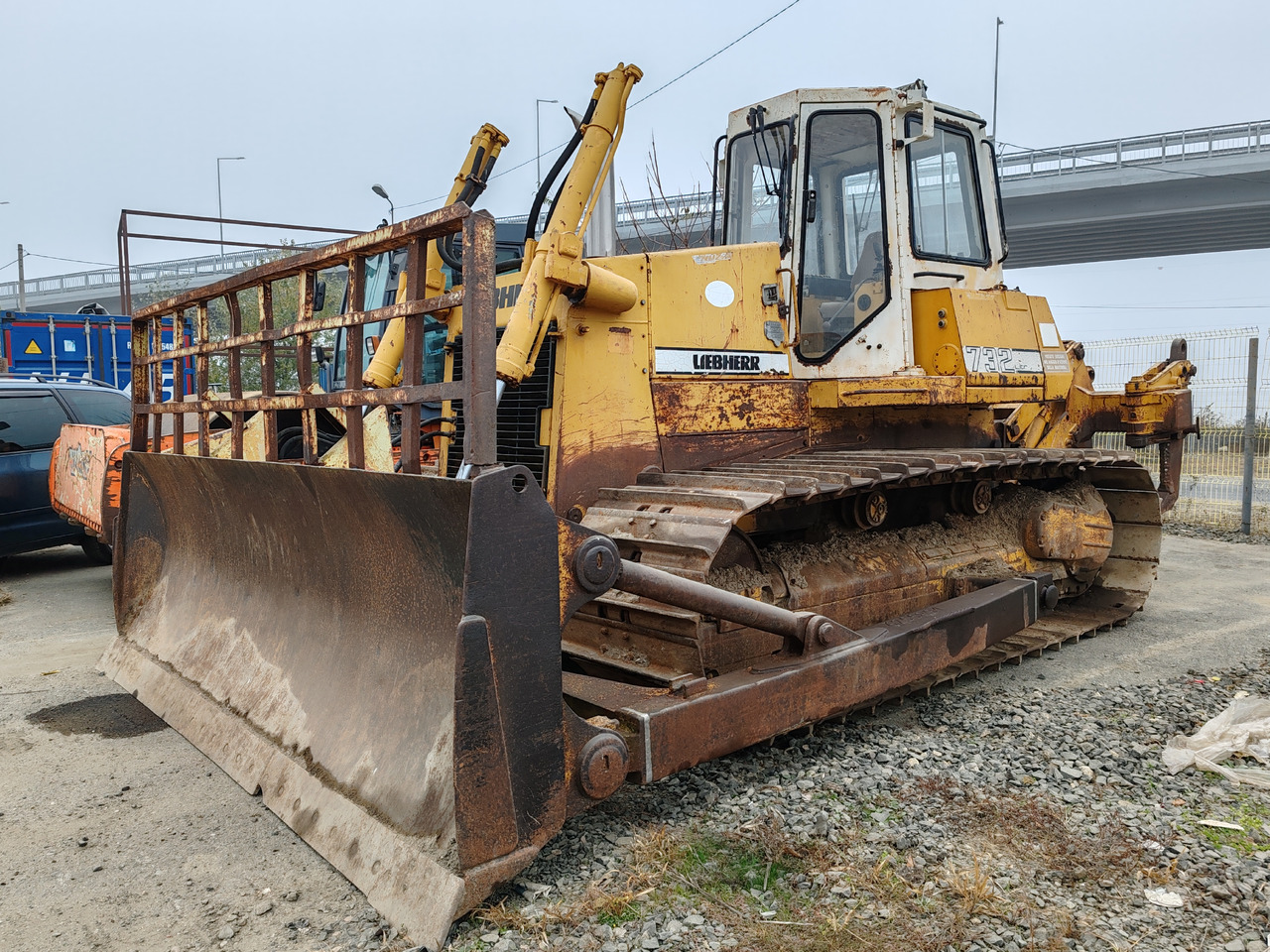 Liebherr PR 732 - Máy ủi: hình 1 Liebherr PR 732 - Máy ủi: hình 1