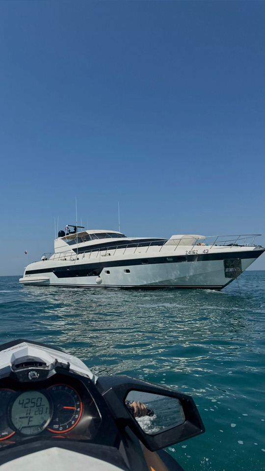 Mangusta 107 Sport 107 Sport (Overmarine) - Máy móc khác: hình 1 Mangusta 107 Sport 107 Sport (Overmarine) - Máy móc khác: hình 1