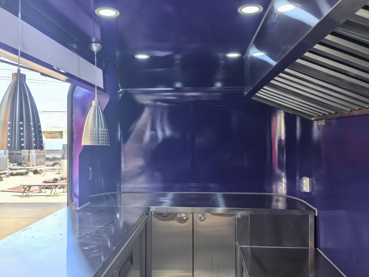 Deli Star Trailer Futura 4000 - EU standards - Rơ moóc bán hàng: hình 4 Deli Star Trailer Futura 4000 - EU standards - Rơ moóc bán hàng: hình 4