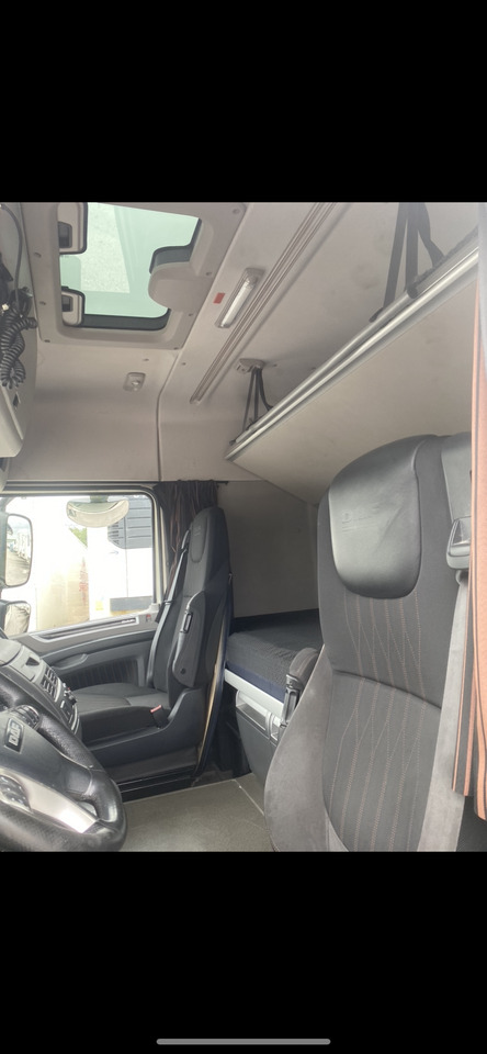 Xe đầu kéo DAF H4EN3: hình 10