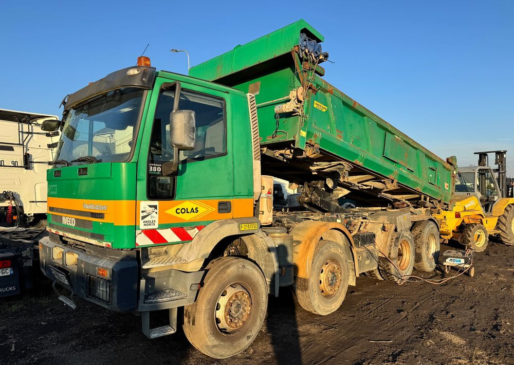 Iveco EuroTrakker - Xe ben: hình 1 Iveco EuroTrakker - Xe ben: hình 1
