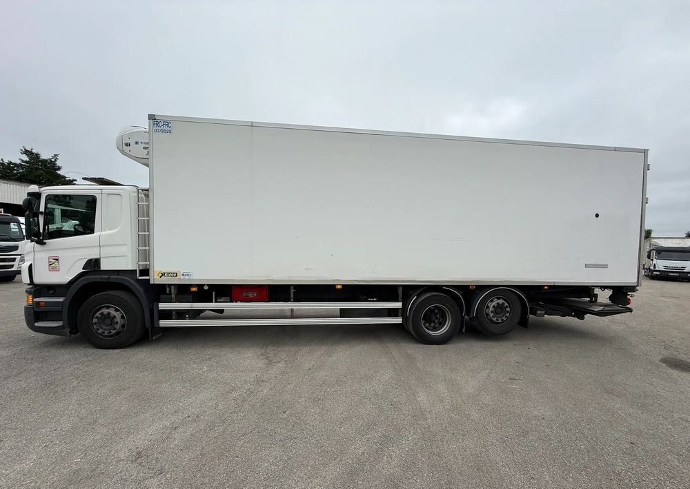 Scania P320 - Xe tải đông lạnh: hình 2 Scania P320 - Xe tải đông lạnh: hình 2