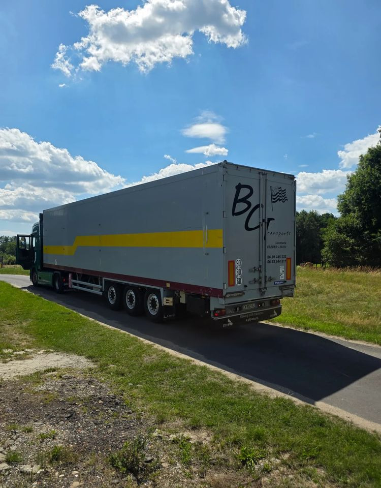 Stas S3-SZ334V - Sơ mi rơ moóc sàn đi bộ: hình 5 Stas S3-SZ334V - Sơ mi rơ moóc sàn đi bộ: hình 5