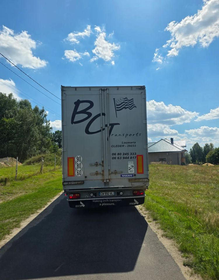 Stas S3-SZ334V - Sơ mi rơ moóc sàn đi bộ: hình 4 Stas S3-SZ334V - Sơ mi rơ moóc sàn đi bộ: hình 4