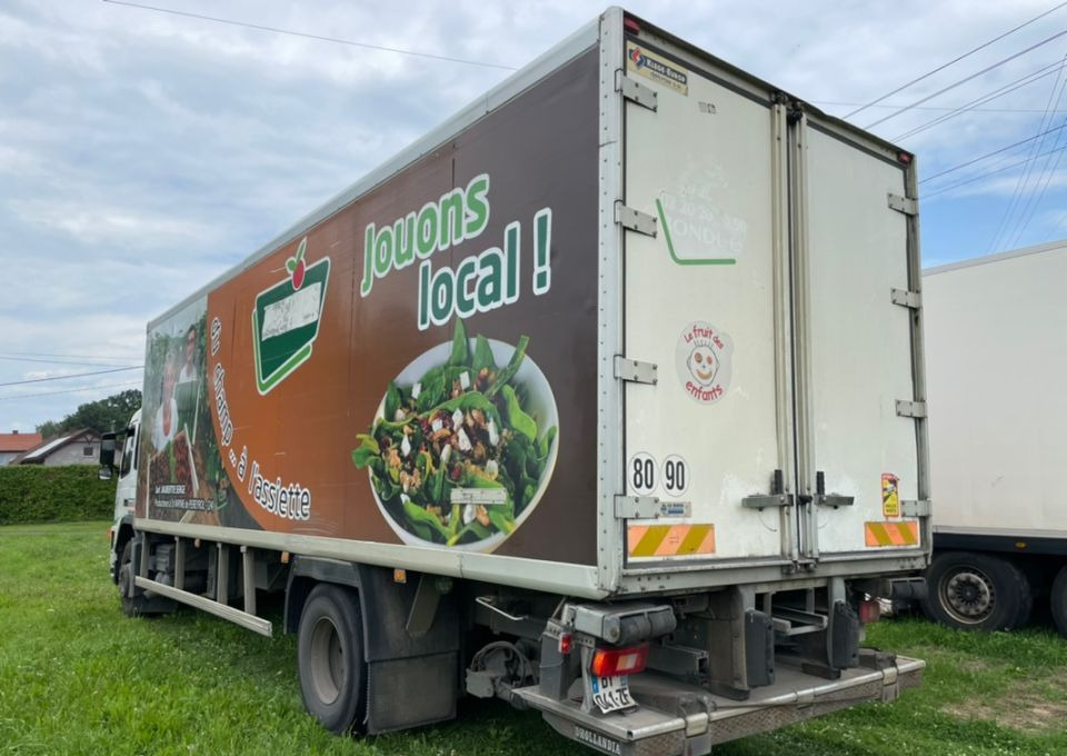 Volvo FM 9 260 - Xe tải đông lạnh: hình 4 Volvo FM 9 260 - Xe tải đông lạnh: hình 4