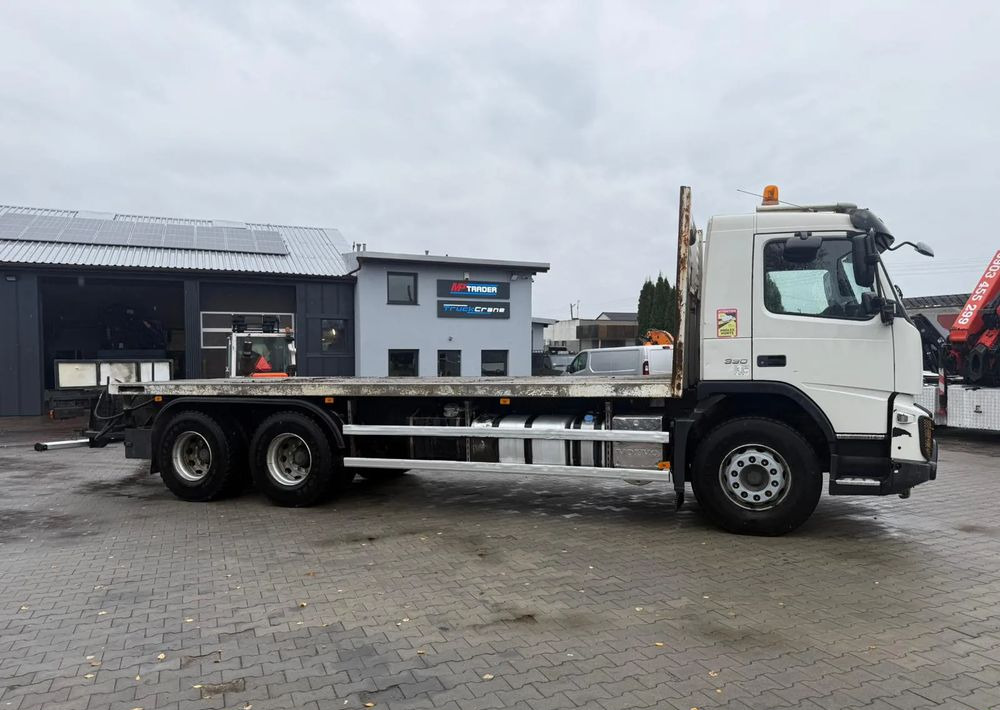 Volvo FMx 330 - Xe tải khung gầm: hình 4 Volvo FMx 330 - Xe tải khung gầm: hình 4