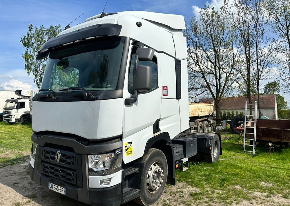 Renault T460 - Xe đầu kéo: hình 1 Renault T460 - Xe đầu kéo: hình 1