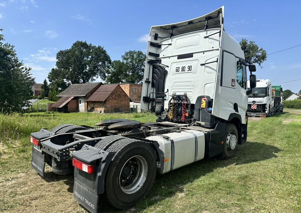 Renault T460 - Xe đầu kéo: hình 4 Renault T460 - Xe đầu kéo: hình 4