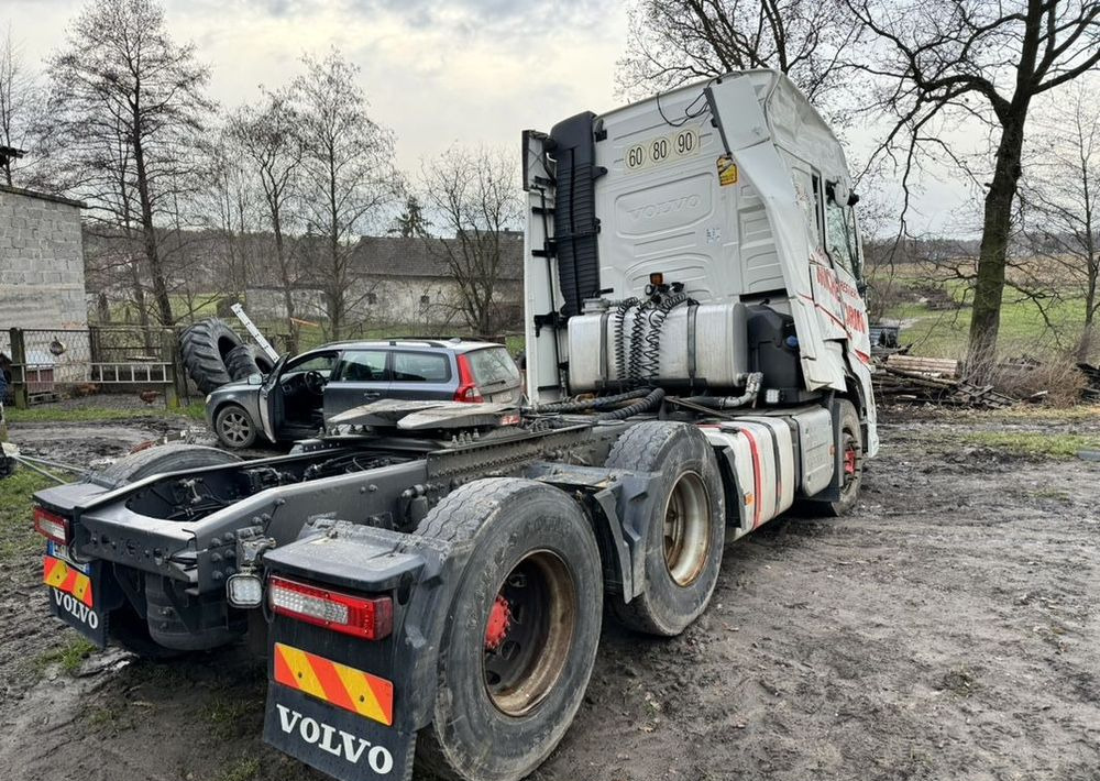 Volvo FH540 - Xe đầu kéo: hình 5 Volvo FH540 - Xe đầu kéo: hình 5