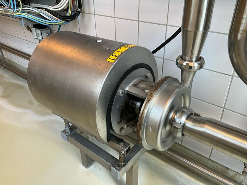 Alfa Romeo Laval LKH 10/163 - Máy nén khí: hình 1 Alfa Romeo Laval LKH 10/163 - Máy nén khí: hình 1