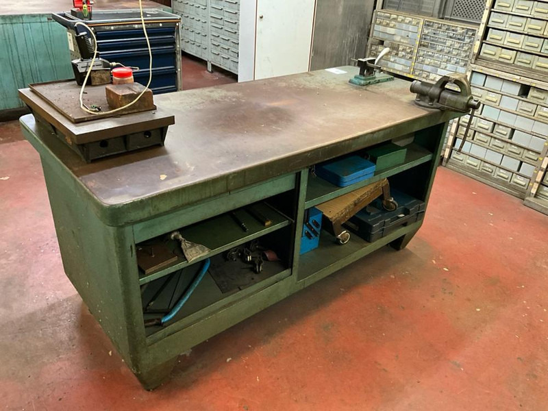 Onbekend  - Trang thiết bị xưởng: hình 2 Onbekend  - Trang thiết bị xưởng: hình 2