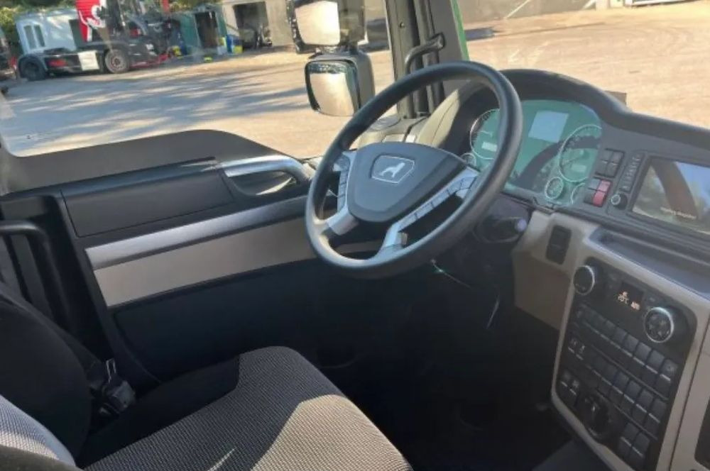 MAN TGM 15.250 - Xe tải hộp: hình 5 MAN TGM 15.250 - Xe tải hộp: hình 5