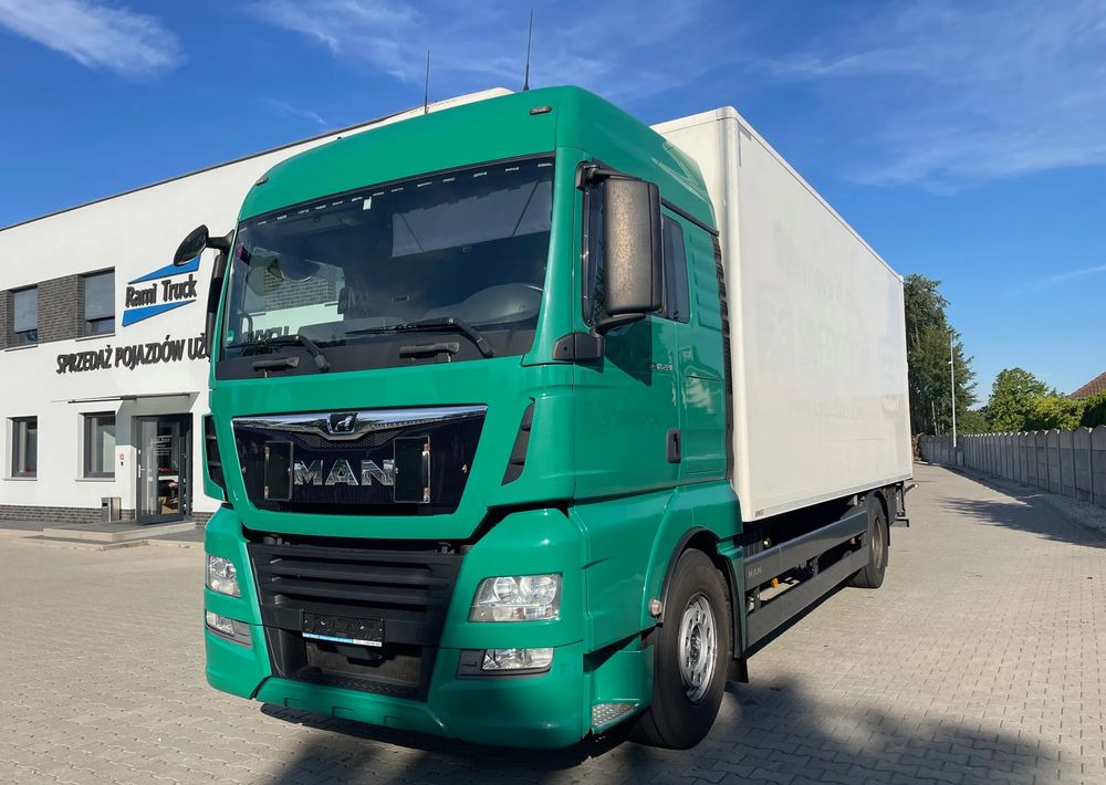 MAN TGX 18.420/ KONTENER 7,2m - Xe tải hộp: hình 1 MAN TGX 18.420/ KONTENER 7,2m - Xe tải hộp: hình 1
