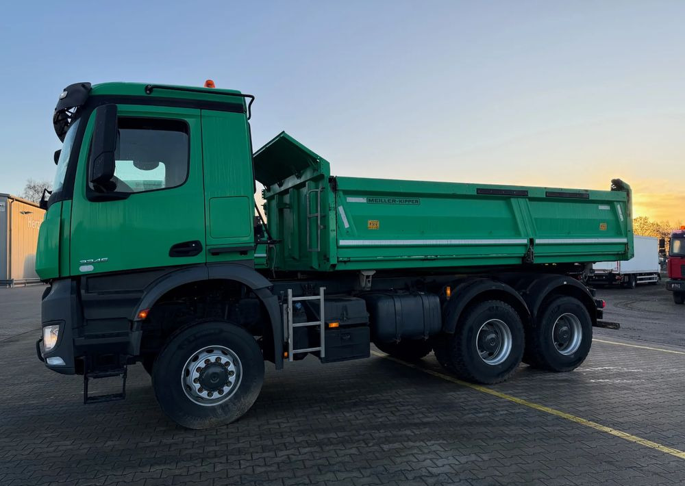 Mercedes-Benz AROCS 3345/6x6/ Wywrotka Miller Bordmatic - Xe ben: hình 2 Mercedes-Benz AROCS 3345/6x6/ Wywrotka Miller Bordmatic - Xe ben: hình 2