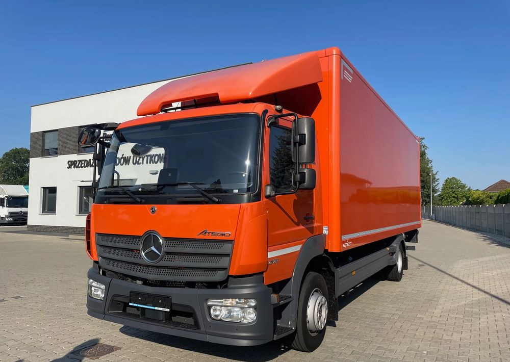 Mercedes-Benz ATEGO 1218 - Xe tải hộp: hình 3 Mercedes-Benz ATEGO 1218 - Xe tải hộp: hình 3