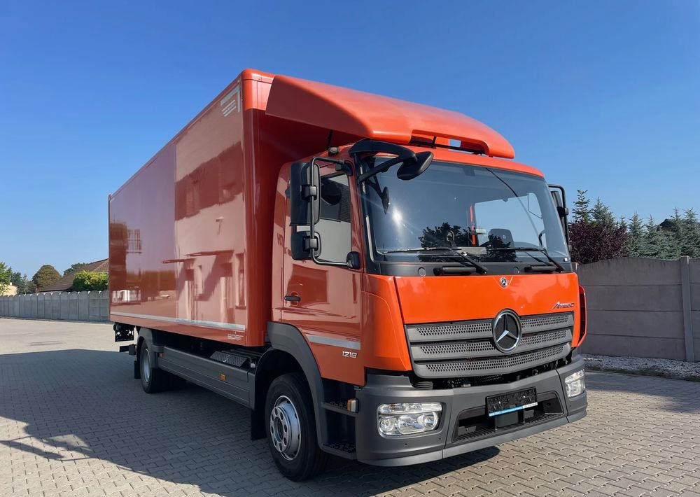 Mercedes-Benz ATEGO 1218 - Xe tải hộp: hình 5 Mercedes-Benz ATEGO 1218 - Xe tải hộp: hình 5