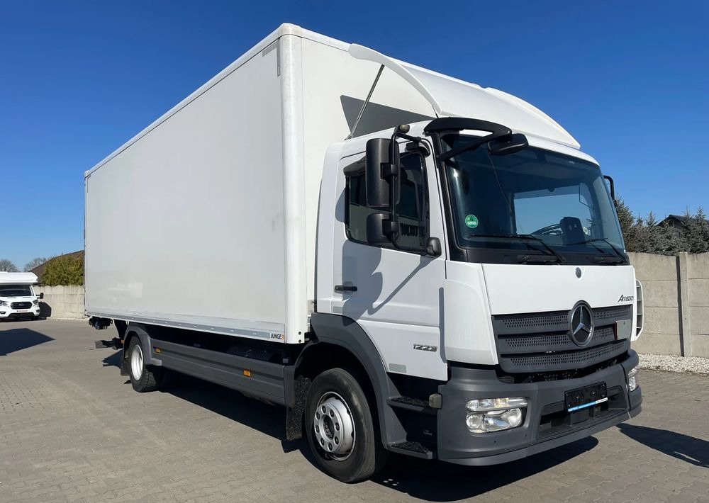 Mercedes-Benz ATEGO 1223 - Xe tải hộp: hình 2 Mercedes-Benz ATEGO 1223 - Xe tải hộp: hình 2